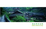 張家界、天子山、寶峰湖/黃龍洞、鳳凰古城、德夯大峽谷 苗族風(fēng)情五日游